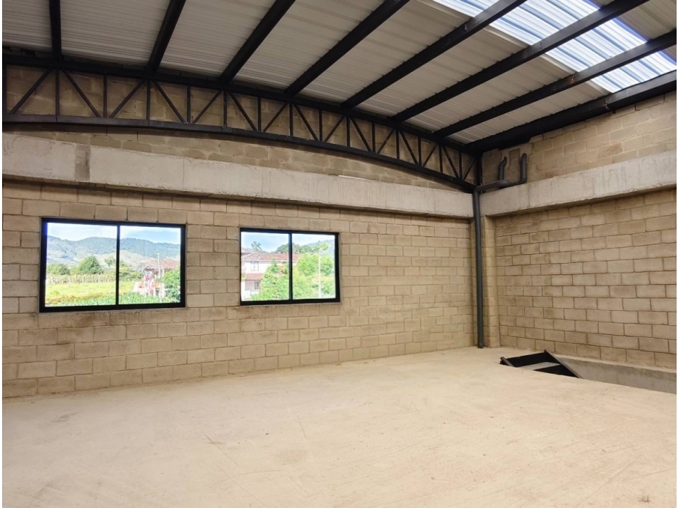 Bodega en Renta - Carmen de Viboral - 3