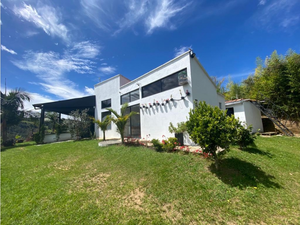 Casa para La Venta en El Retiro Antioquia