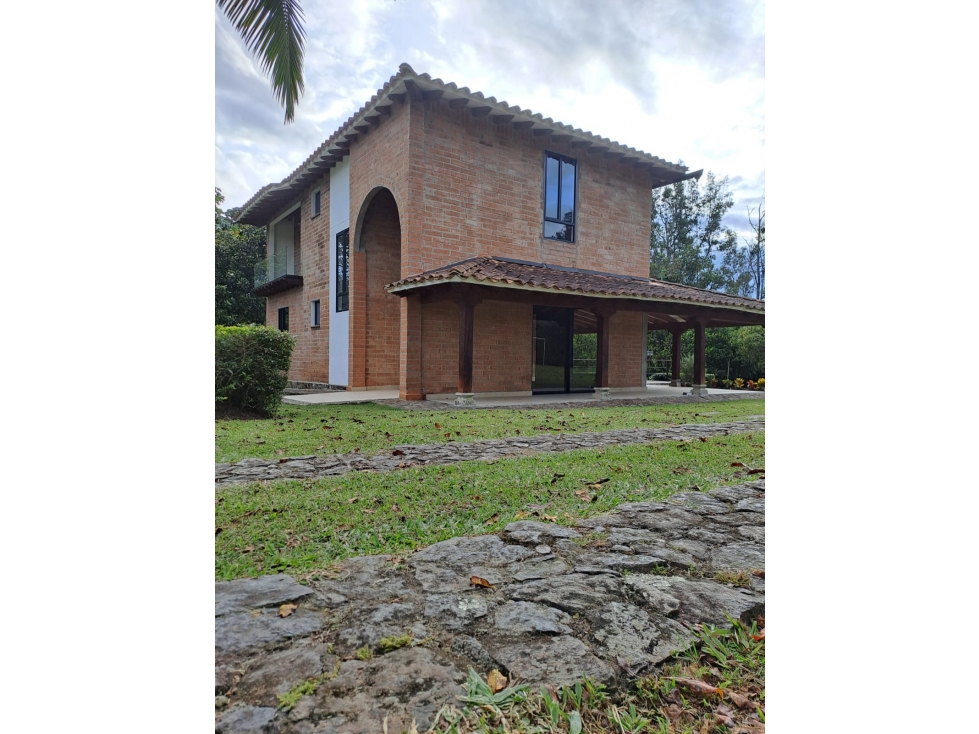 Casa en Arriendo en Llanogrande — foto 2