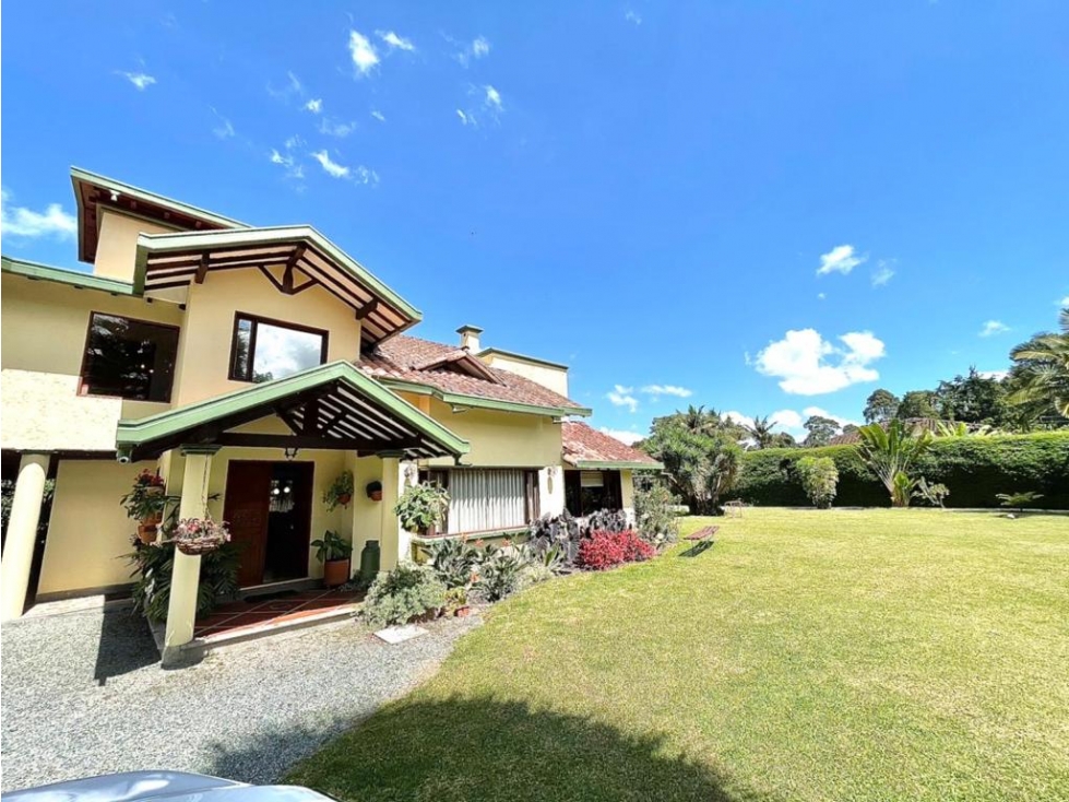 Casa para la Venta en Llanogrande - 2