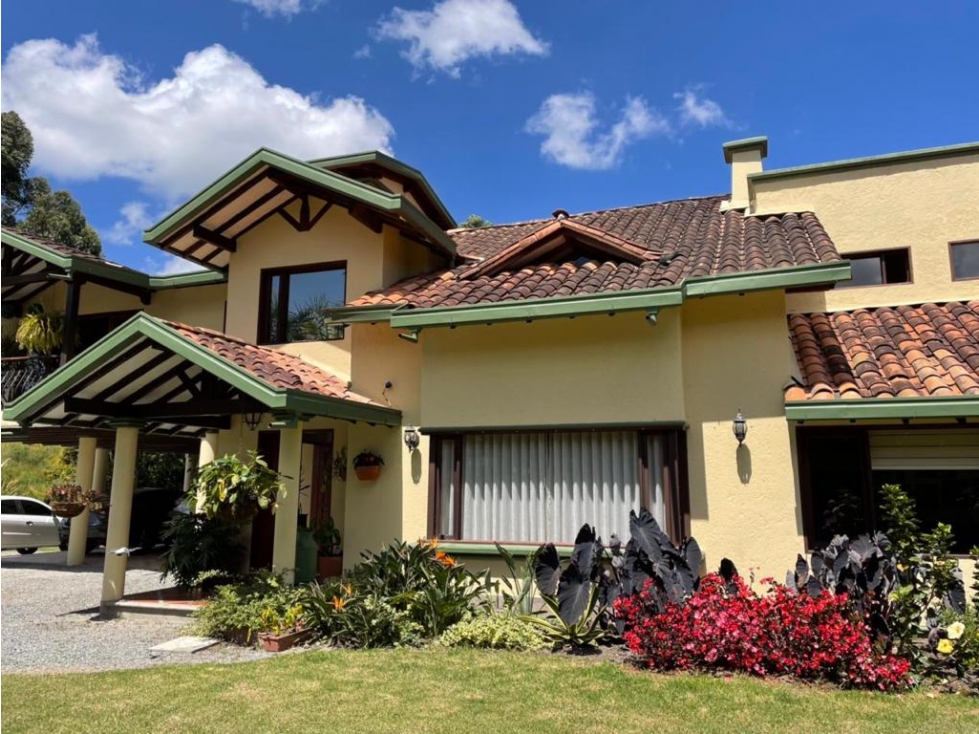 Casa para la Venta en Llanogrande - 1