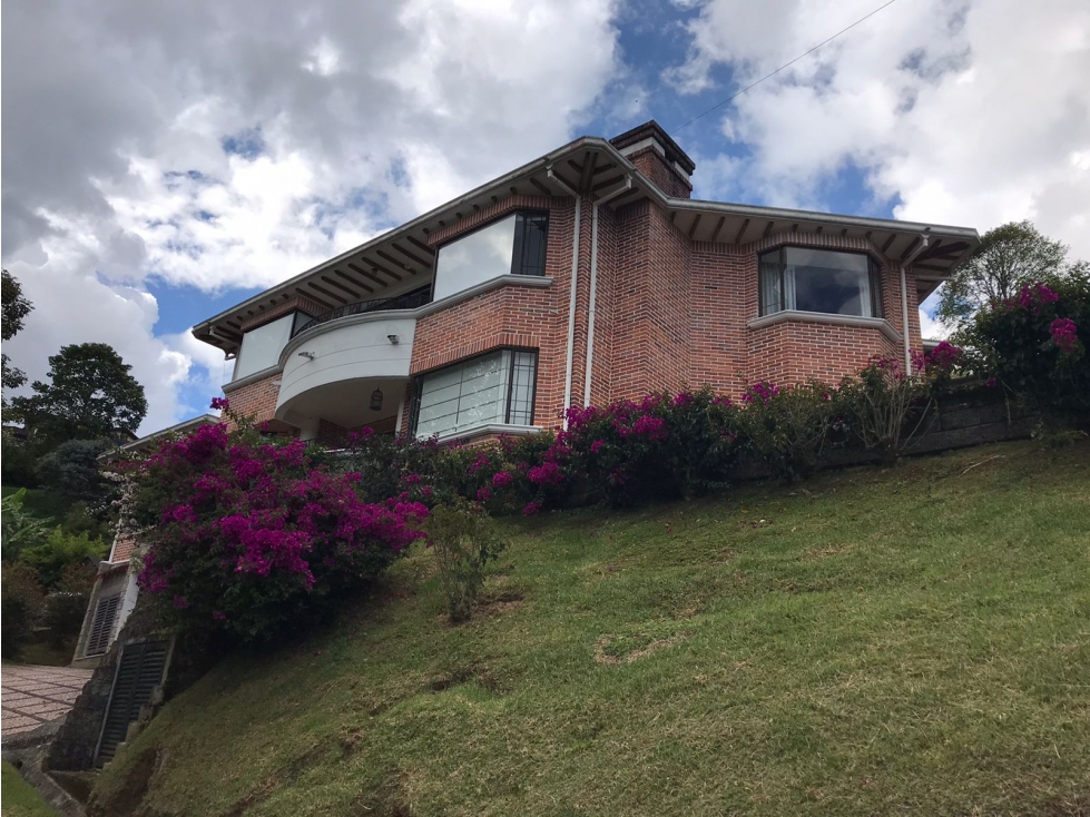 Casa en Arriendo en El Retiro sector La Fe - 1