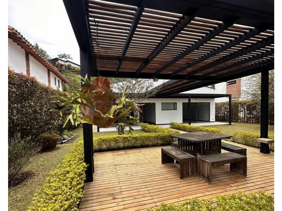 Casa en Arriendo en El Retiro