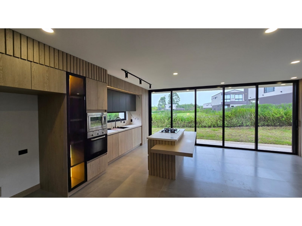 Casa en Arriendo en Llanogrande — foto 3