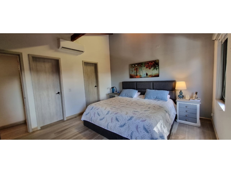 Casa en Arriendo en Envigado sector Loma del Escobero — foto 4