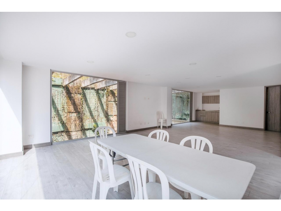 Apartamento Amoblado en Arriendo en El Poblado sector Castropol — foto 5
