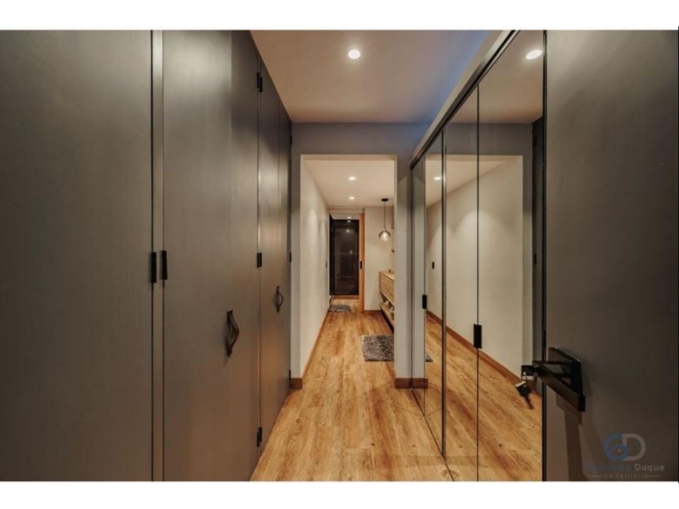 Apartamento en Arriendo Amoblado en El Poblado La Linde — foto 3