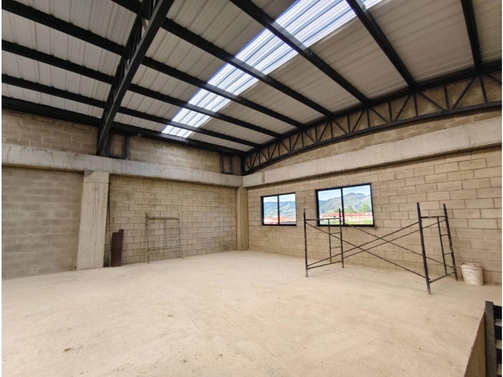 Bodega en Renta - Carmen de Viboral - 4