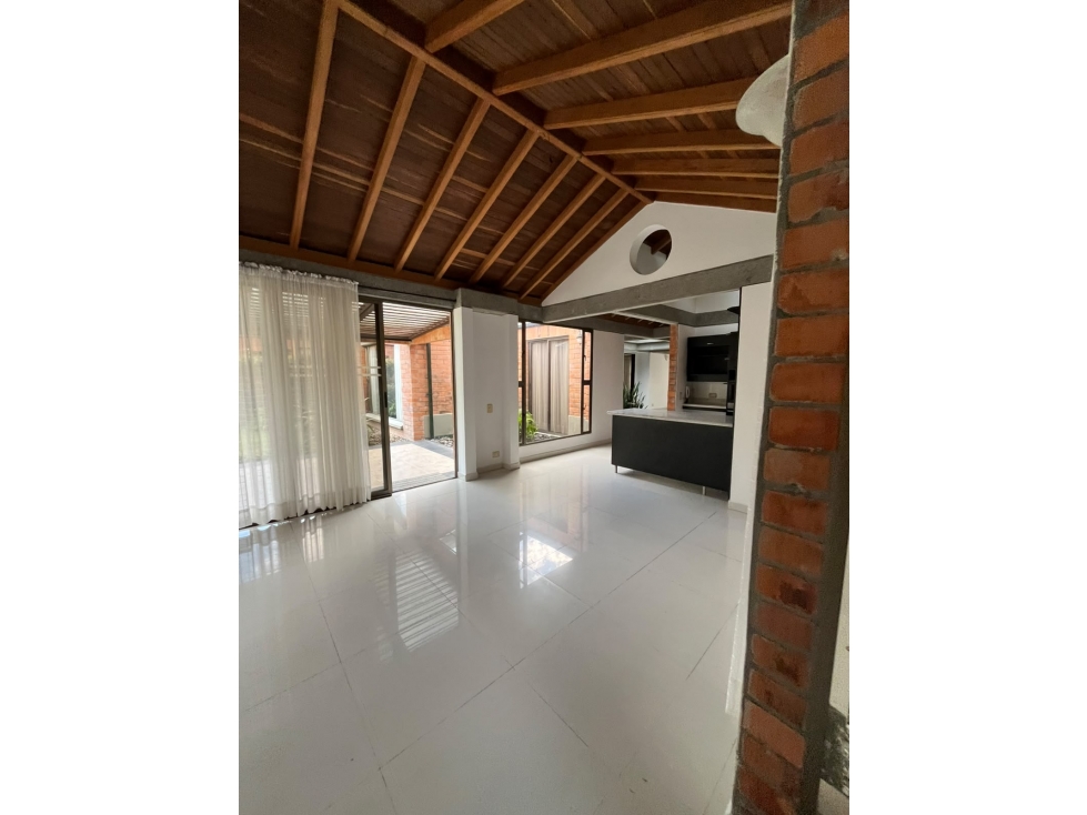 Casa en Arriendo En El Retiro — foto 3