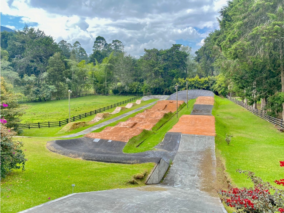 Casa en Venta en Llanogrande — foto 4