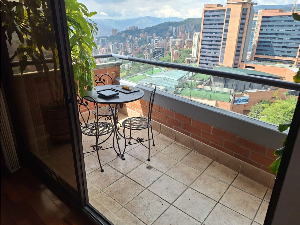 Apartamento en Venta en El Poblado Tesoro
