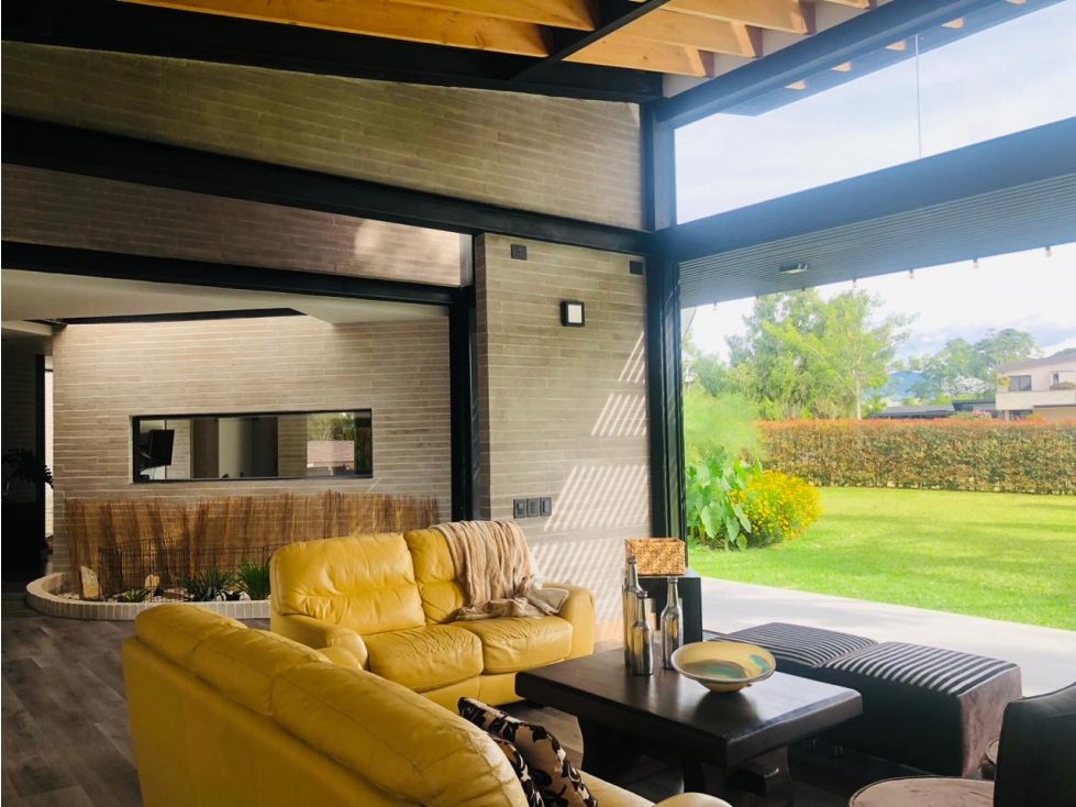 Casa para Arriendo en vía San Antonio La Ceja