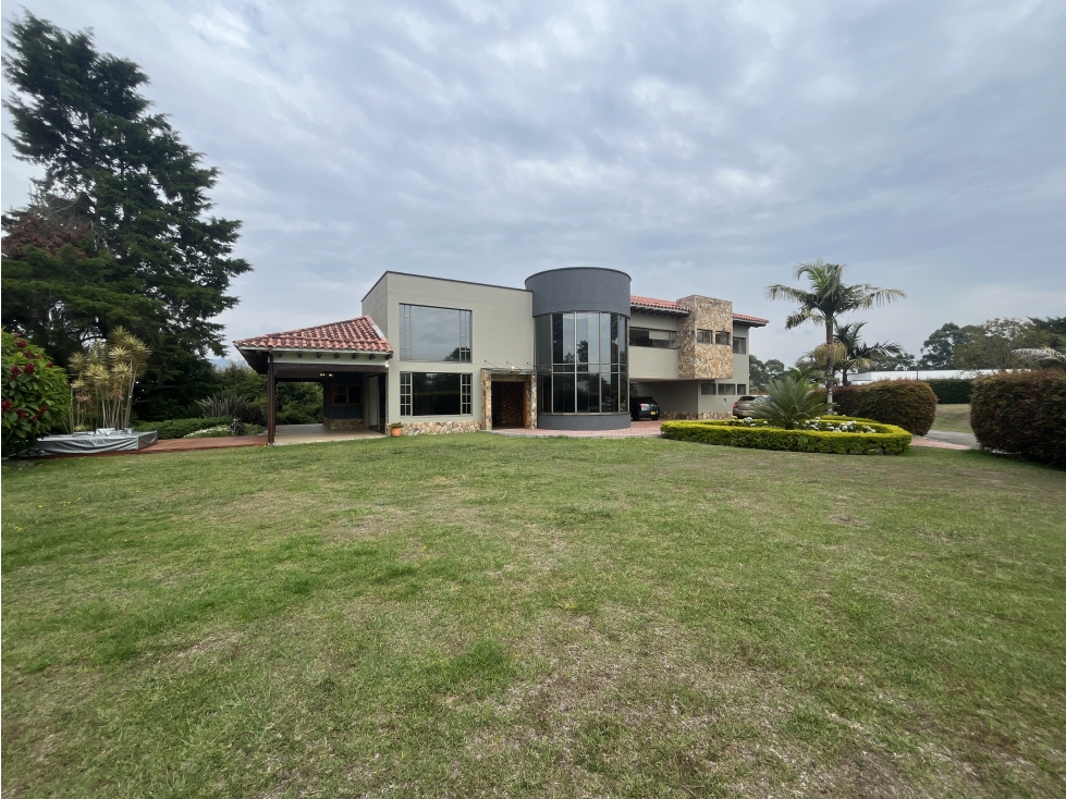 Casa para Arriendo en Rionegro Antioquia unidad cerrada