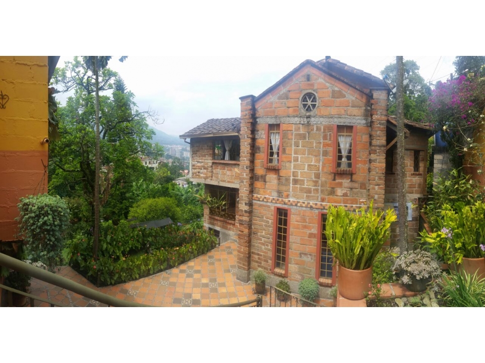 Casa en Venta en Sabaneta