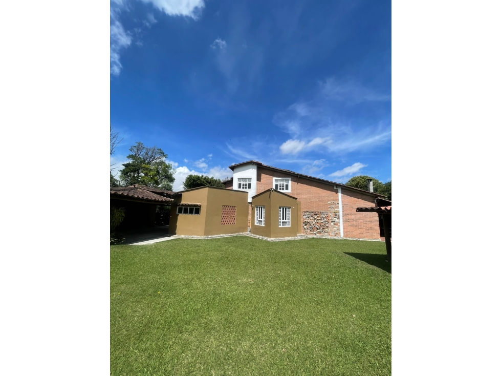 Casa en Arriendo en Vía Rionegro - La Ceja