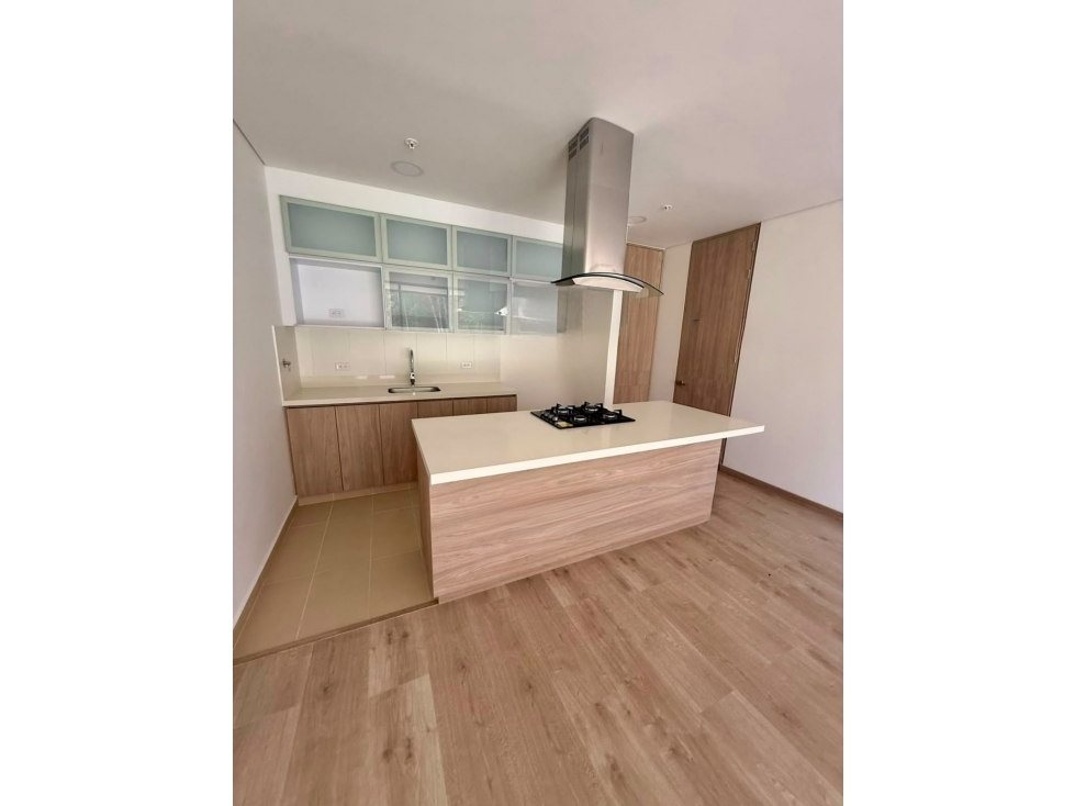 Apartamento en arriendo Retiro — foto 5