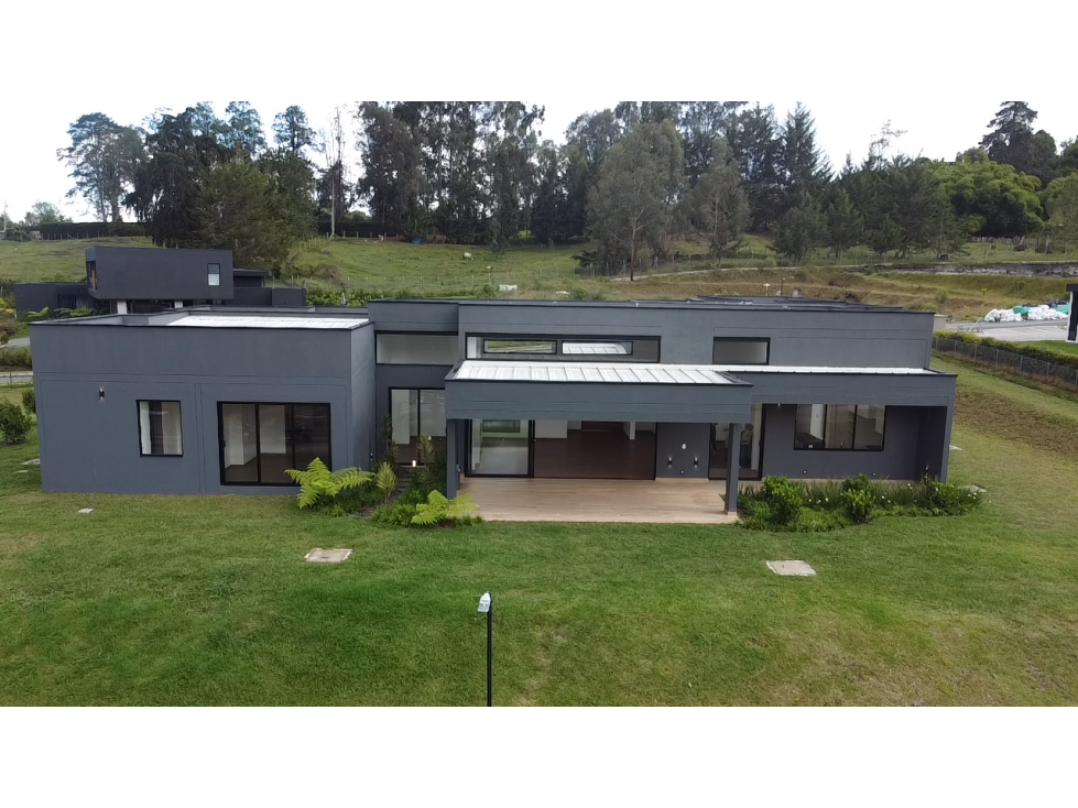 Casa para Venta en Fizebad El Retiro — foto 2