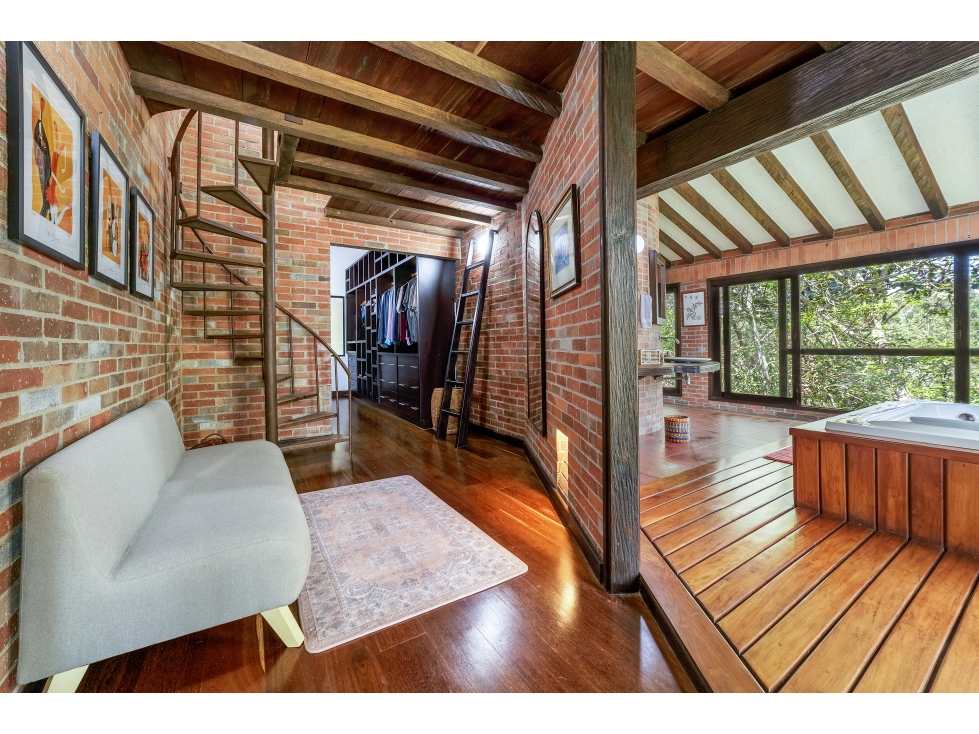 Casa en Venta en Envigado Sector Loma del Escobero — foto 5