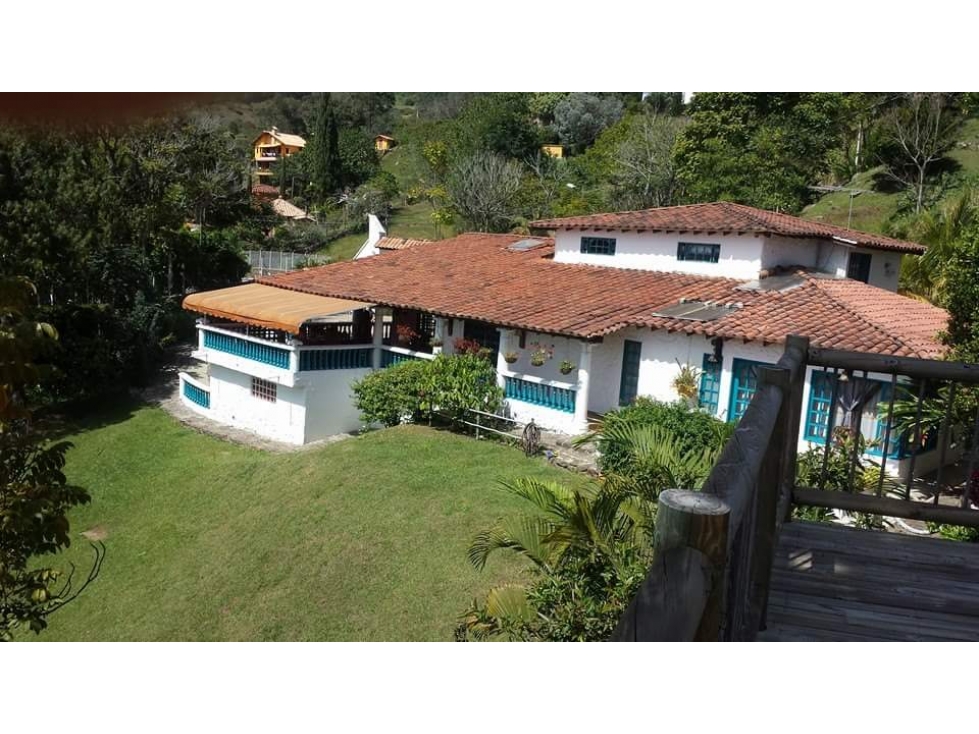 Casa Amoblada en Venta en Copacabana - 1
