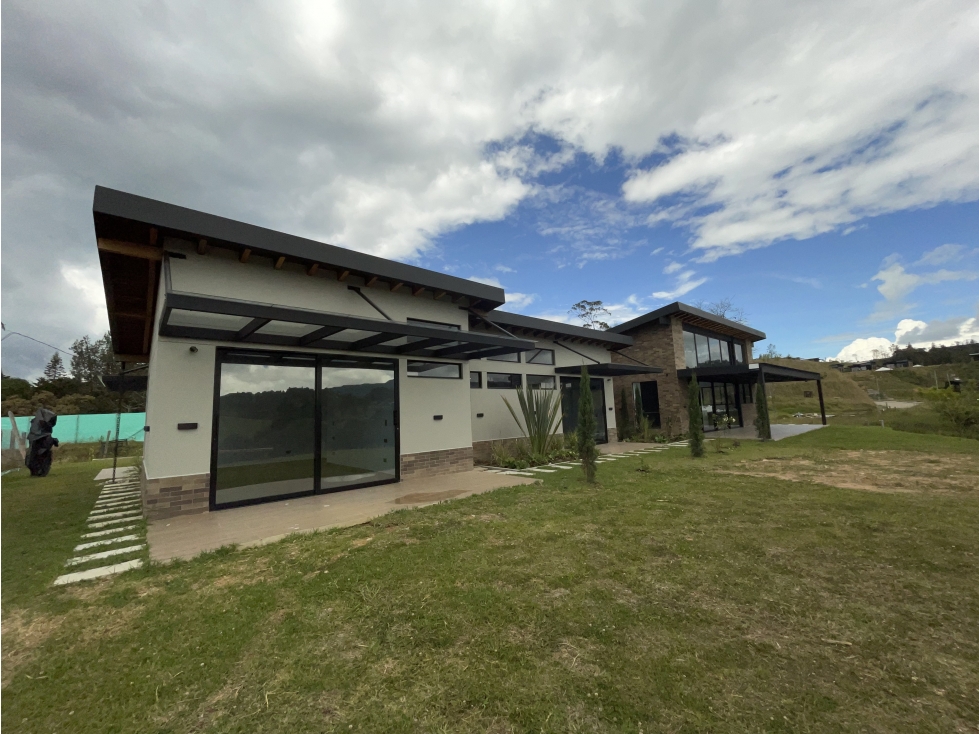 Casa en Arriendo en el Retiro sector Pantanillo — foto 5