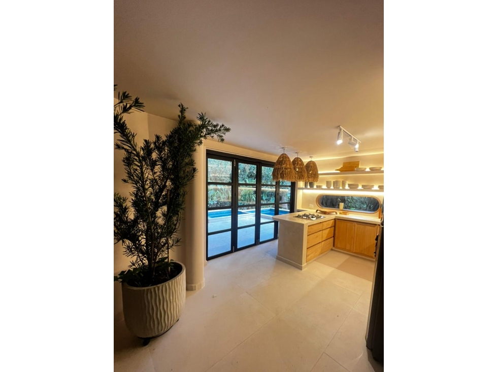 Casa Amoblada en Arriendo en El Poblado — foto 5