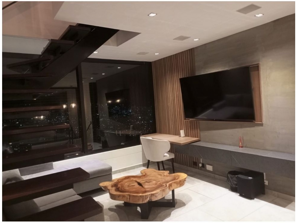 Penthouse en Venta en El Poblado Parte Alta — foto 2