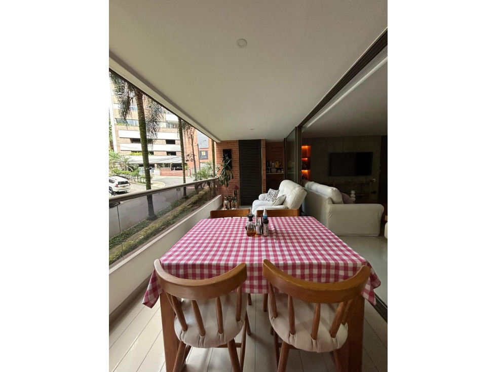 Apartamento Amoblado en Arriendo en Poblado — foto 3
