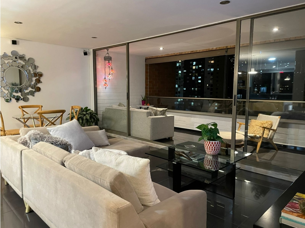 Apartamento en Arriendo Amoblado en El Poblado — foto 2