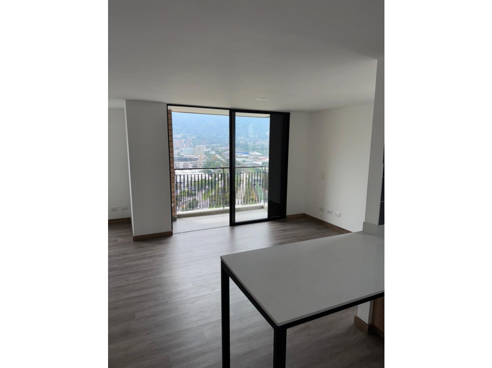 Apartamento en Venta en Envigado — foto 2