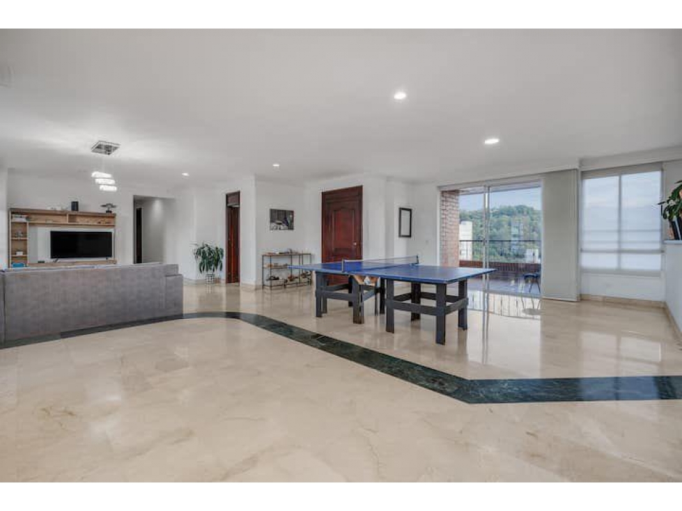 Penthouse en Arriendo en Laureles — foto 2