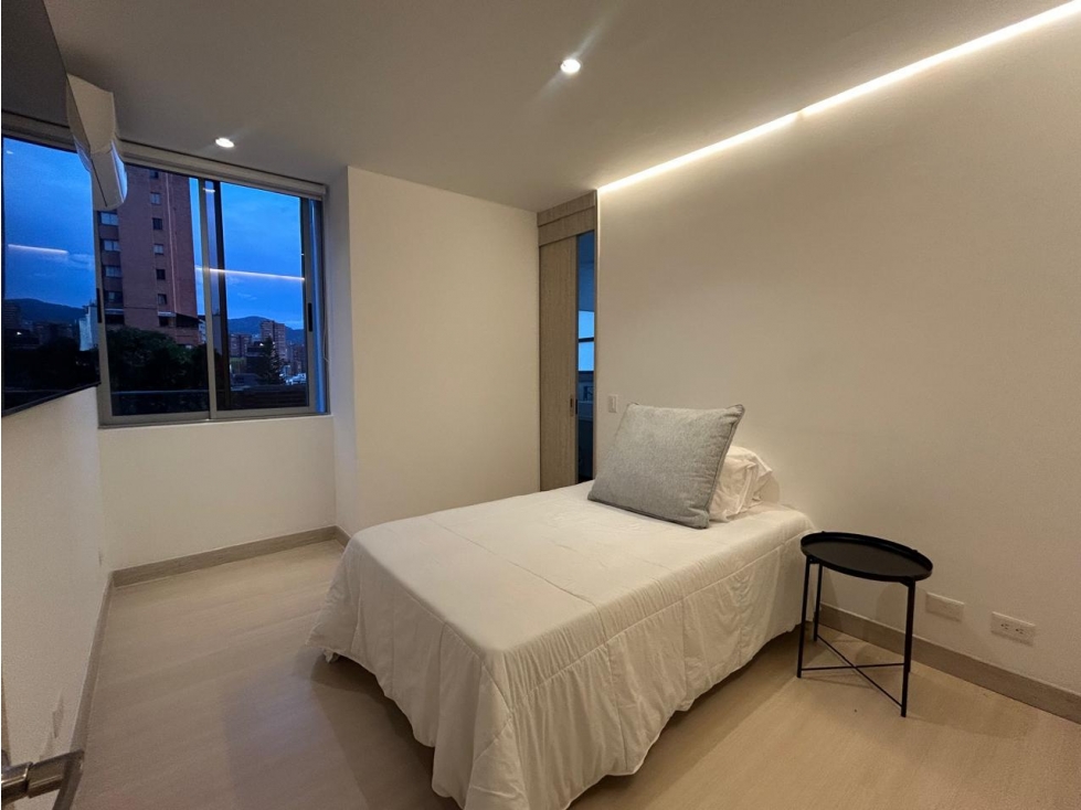 Apartamento en Arriendo Amoblado en El Poblado — foto 5