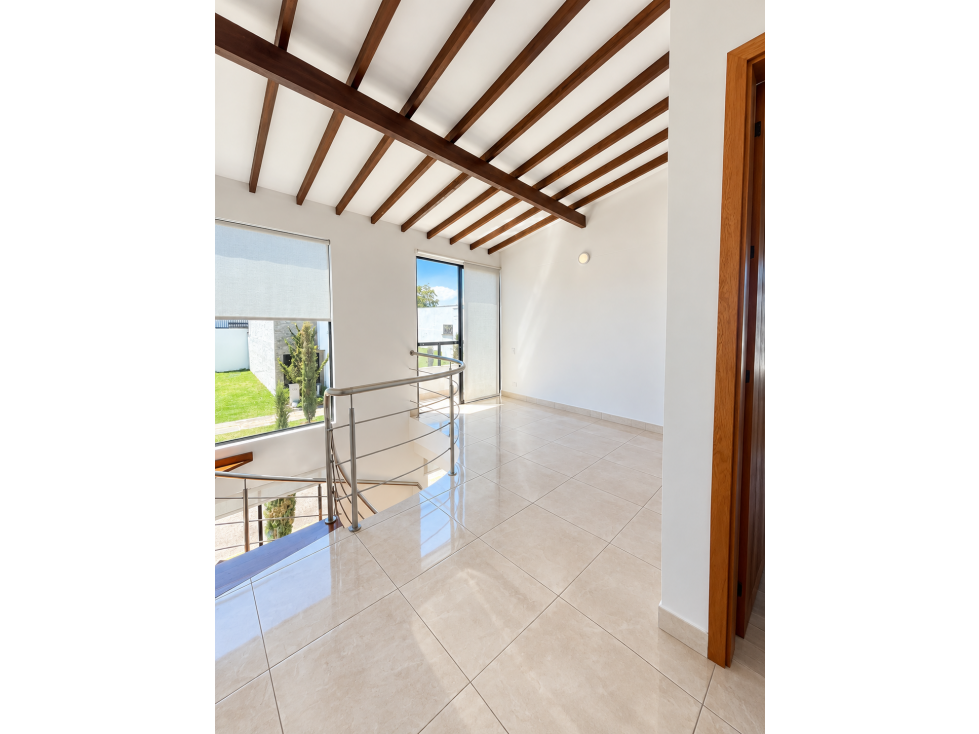 Casa En Arriendo En Llanogrande — foto 5