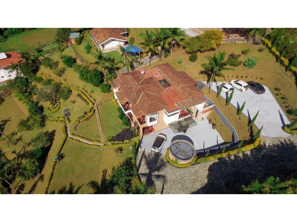 Casa Campestre en Venta en Envigado sector Escobero parte baja — foto 6