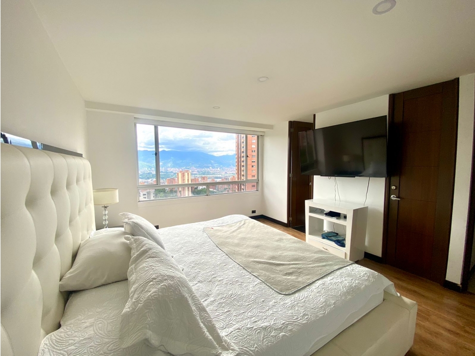 Apartamento para Arriendo Amoblado en El Poblado Balsos — foto 3