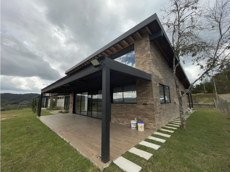 Casa en Arriendo en el Retiro sector Pantanillo — foto 4