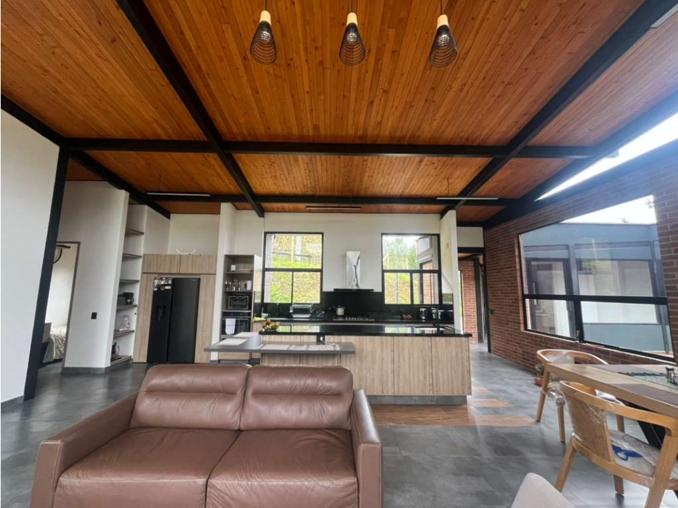 Casa en Arriendo en El Retiro — foto 2