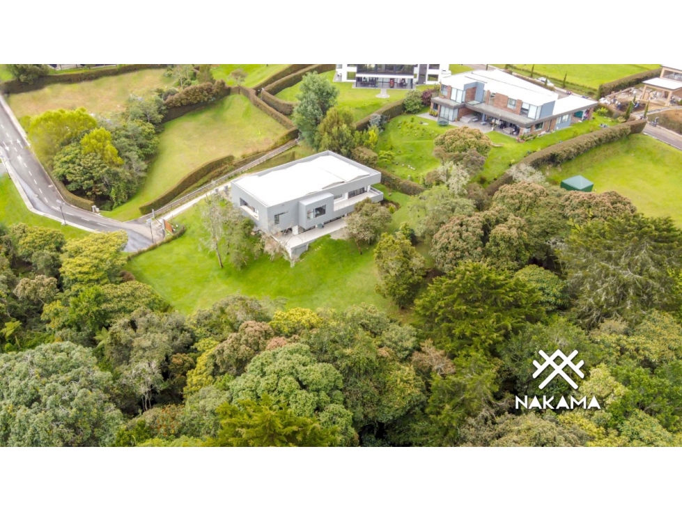 Casa en Arriendo en Medellín Alto de las Palmas