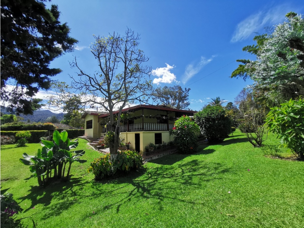 Casalote para la Venta en Rionegro el Tablazo - 1