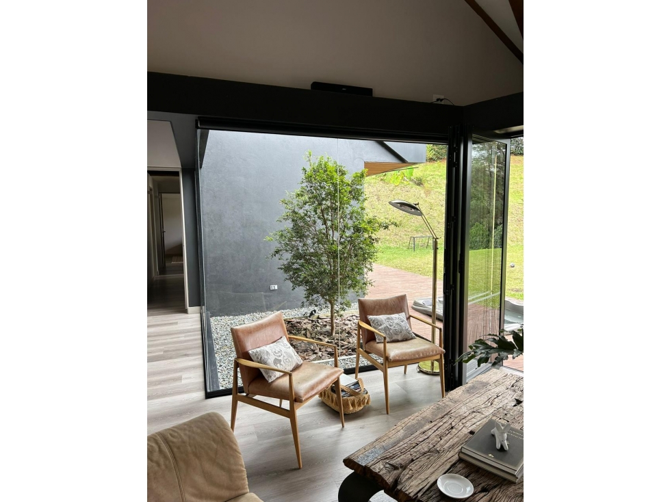 Casa para Arriendo en El Retiro Antioquia - 1