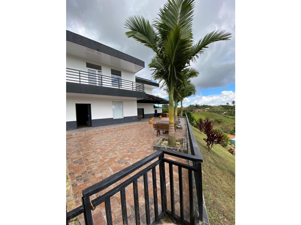 Casa Amoblada en Arriendo en San Vicente — foto 3