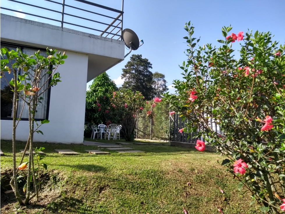 Casa Independiente en Arriendo en El Poblado sector Los Balsos — foto 6