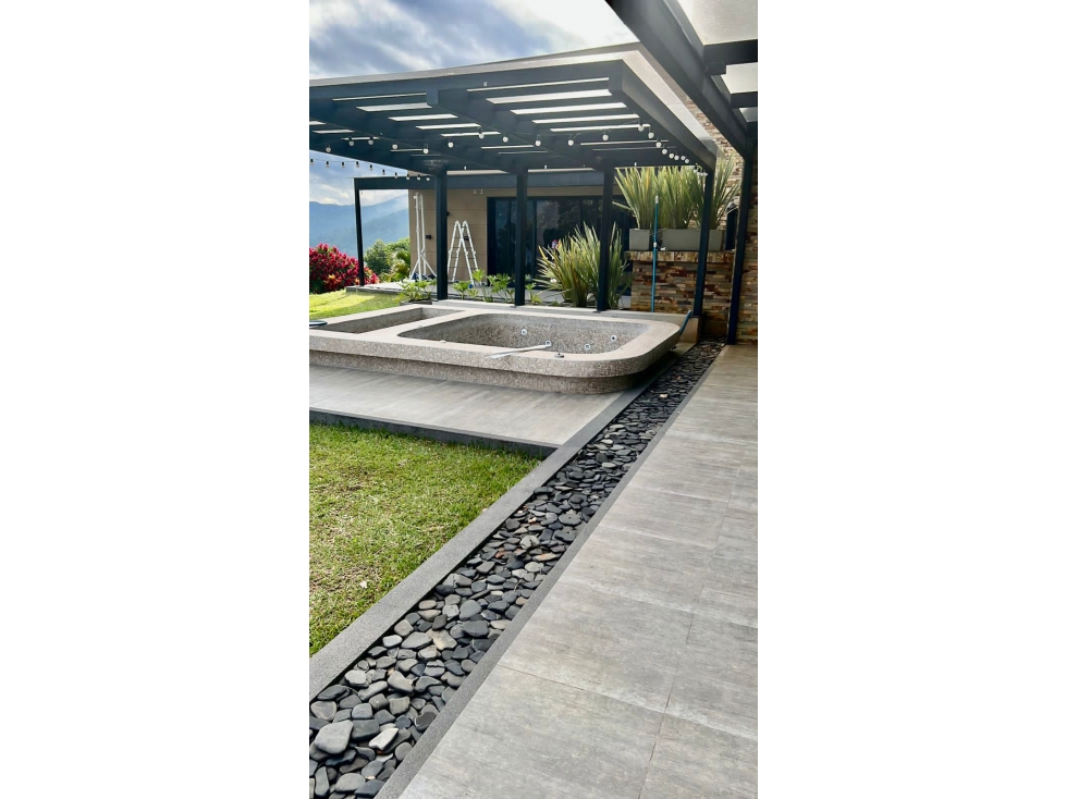 Casa en Arriendo en Girardota Antioquia — foto 2