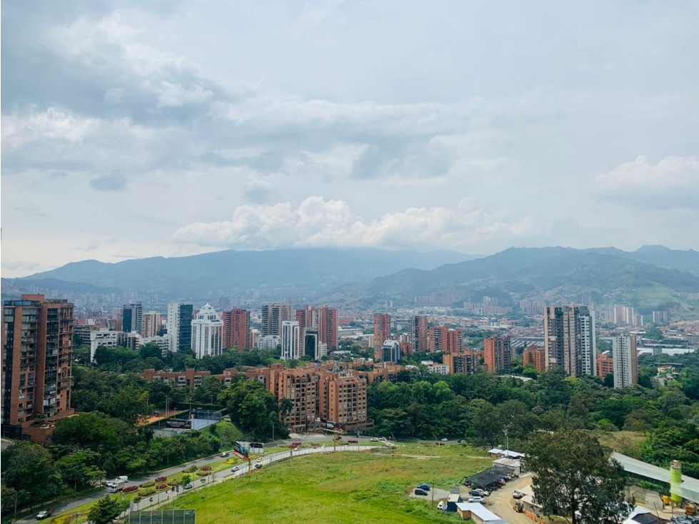 Apartamento en Arriendo en El Poblado sector Balsos