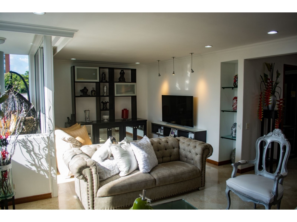 Apartamento para Arriendo Amoblado en el Poblado San Lucas — foto 3