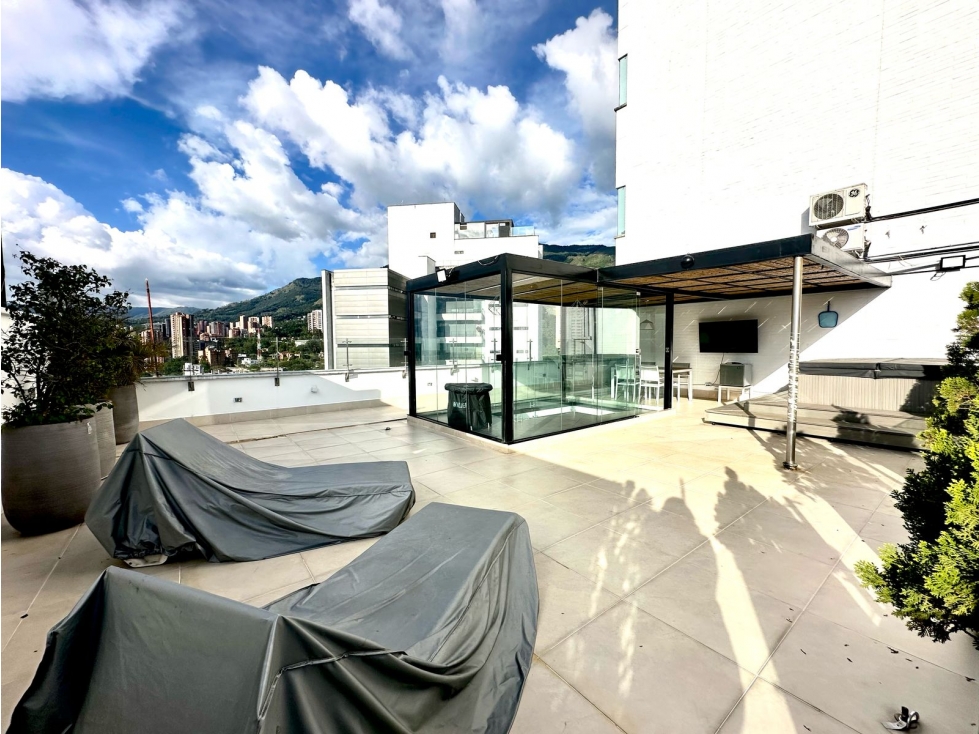 Apartamento Penthouse en Venta en El Poblado — foto 4