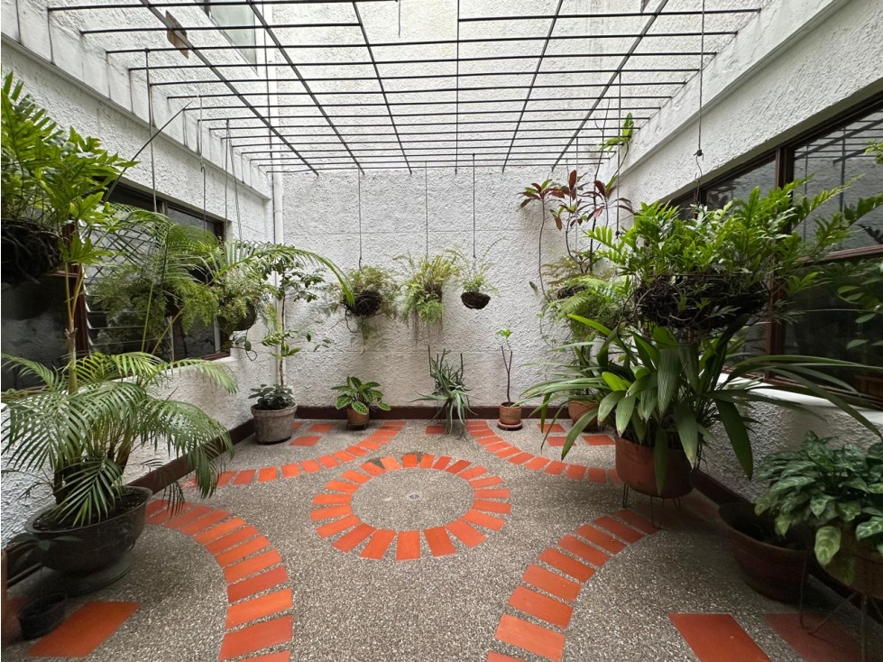 Casa para la Venta en Laureles Medellin