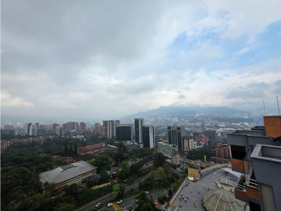 Apartamento para la venta en Oviedo Poblado Medellin