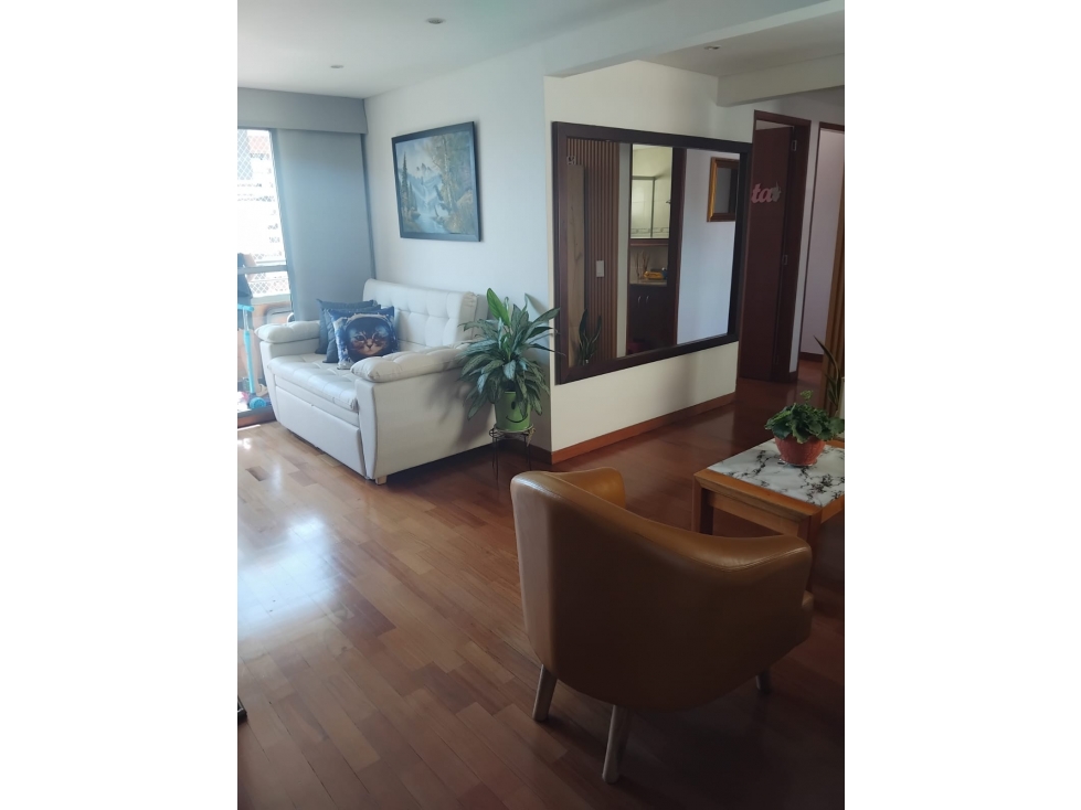 Apartamento en venta Ditaires Itagüí 72 m² + piso alto + vista — foto 4