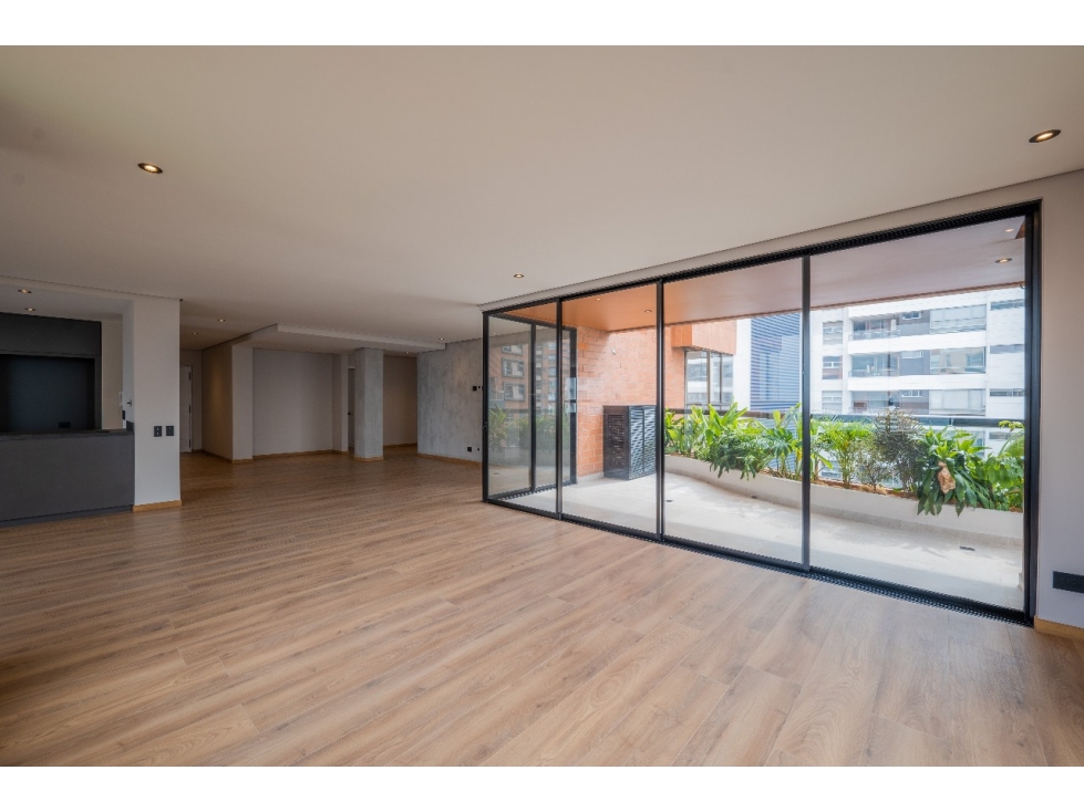 Casa en venta Lalinde poblado Medellín-Remodelado — foto 4