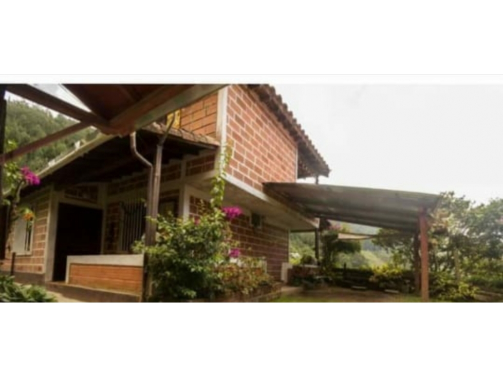 Finca en Venta Construccion Tradicional Caldas Antioquia